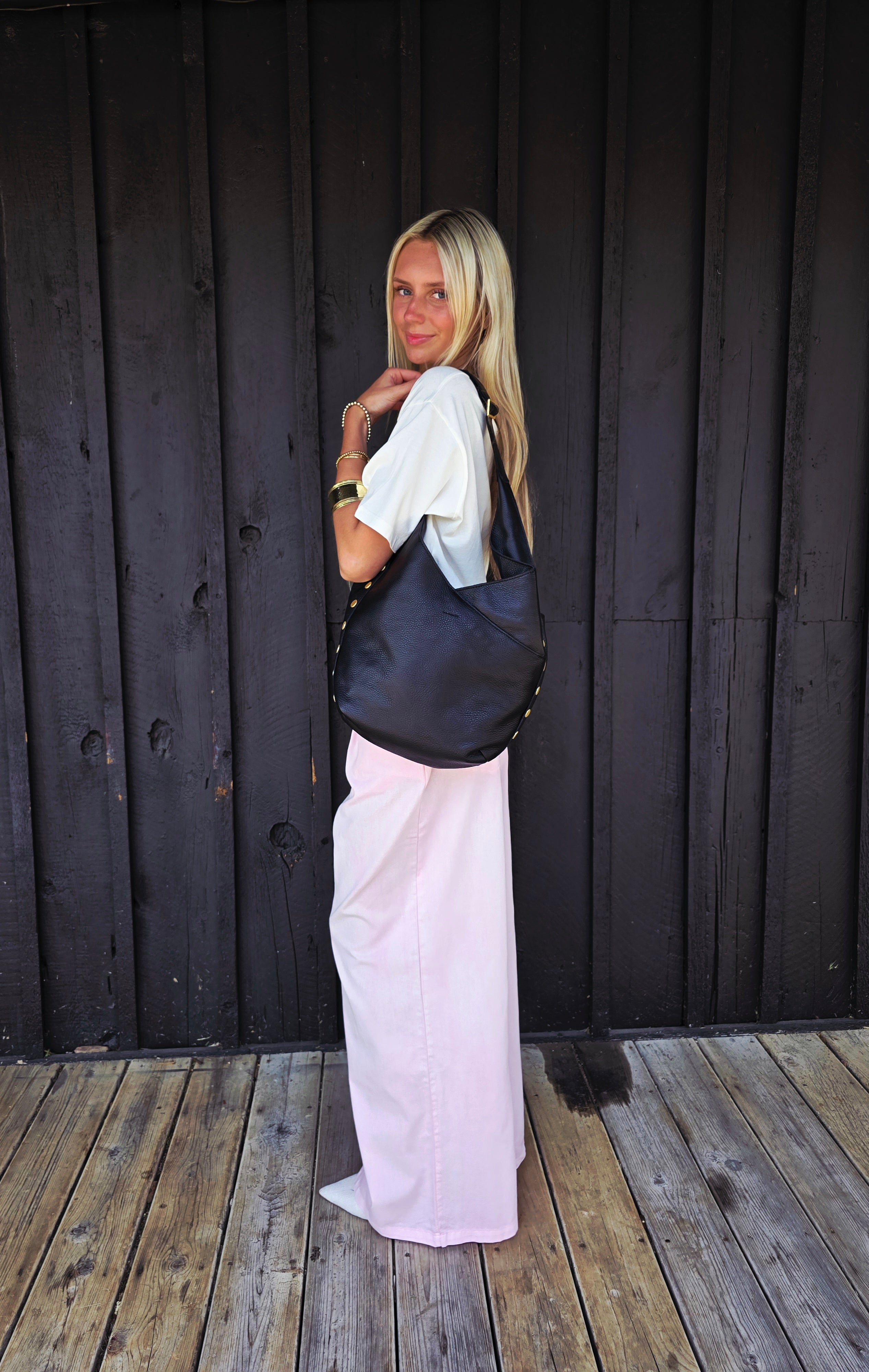 Hammitt Tom Zip LRG Black Brushed Gold Red Zip