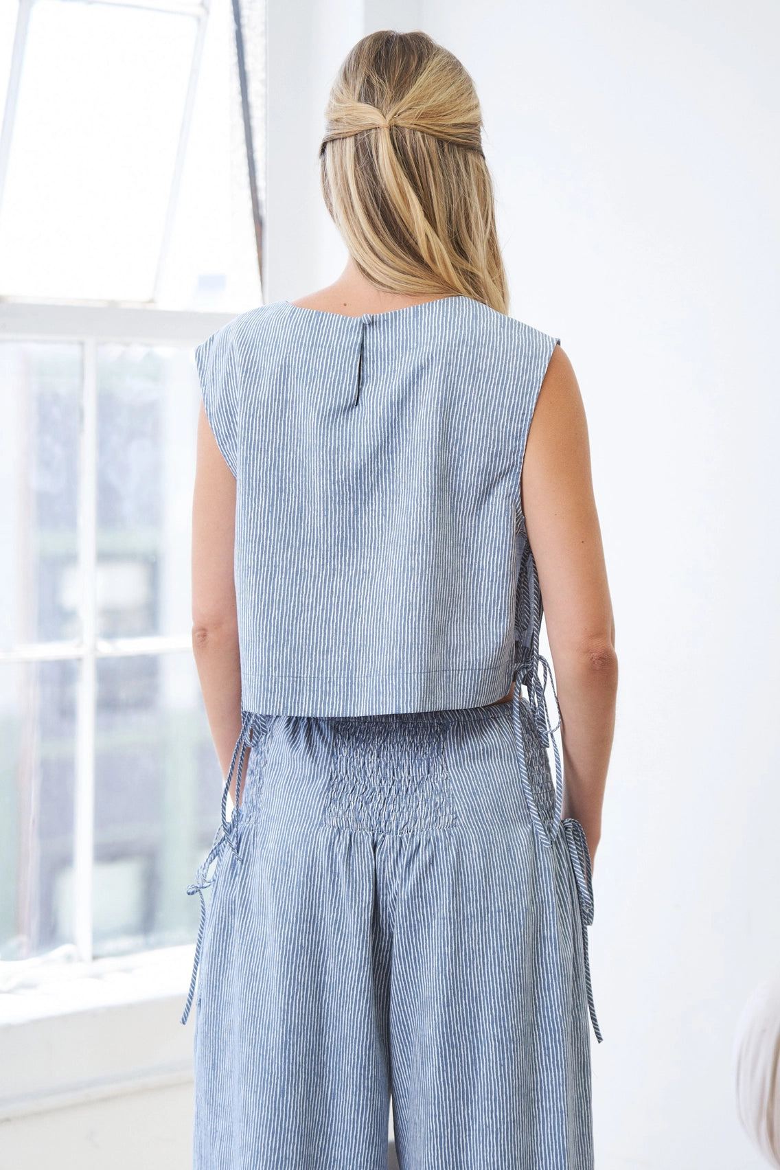 Stripped Side Tie Crop Top