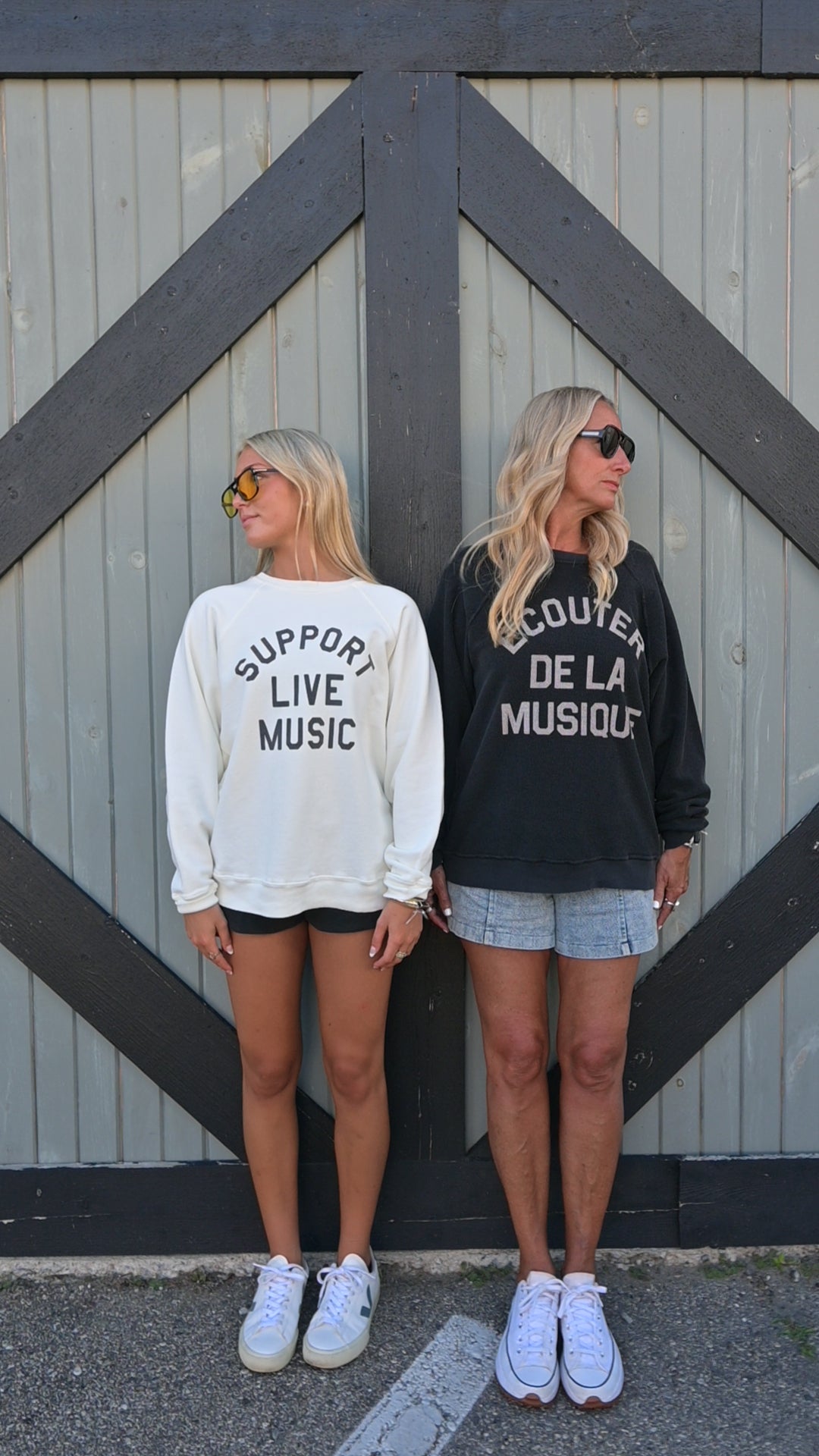 Support Live  Music crew neck