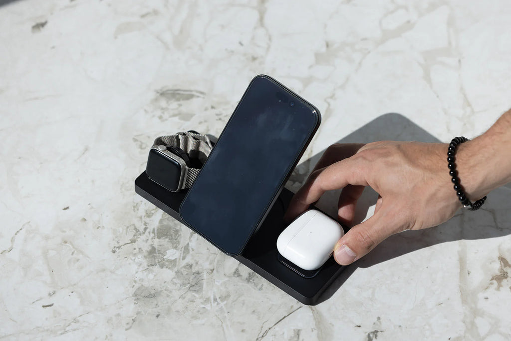 Garzini 3-in-1 Wireless Charger