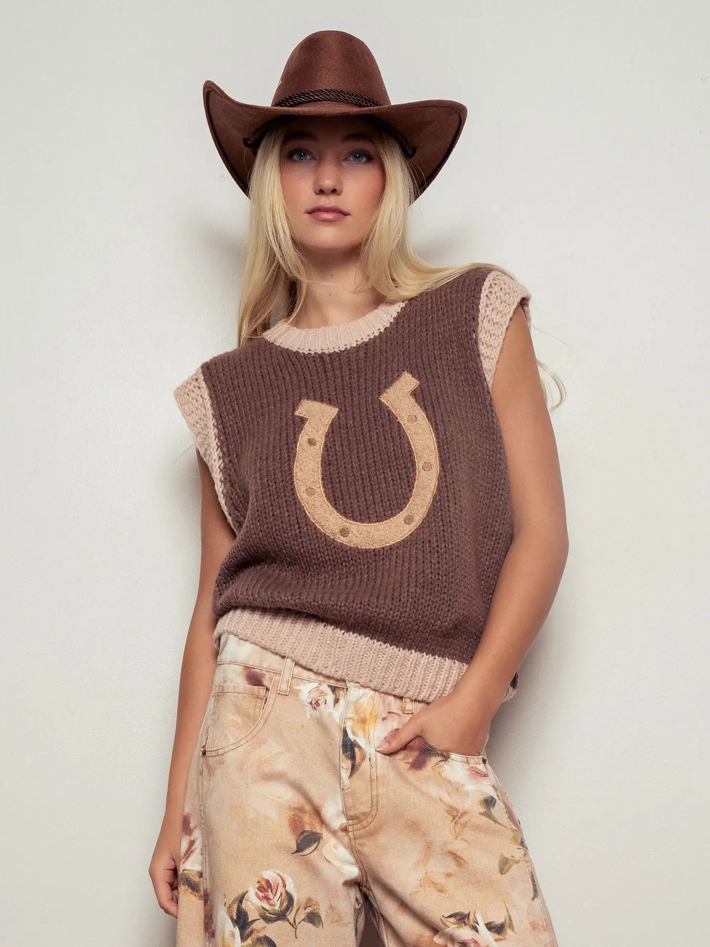 Western Horseshoe Crochet Knit Ribbed Sweater Vest