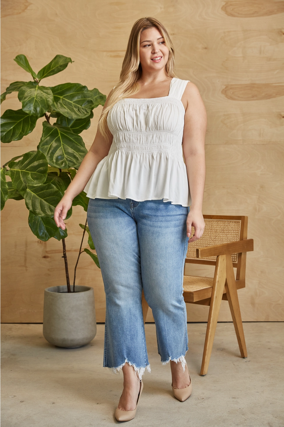 Mica High-Rise Crop Flare