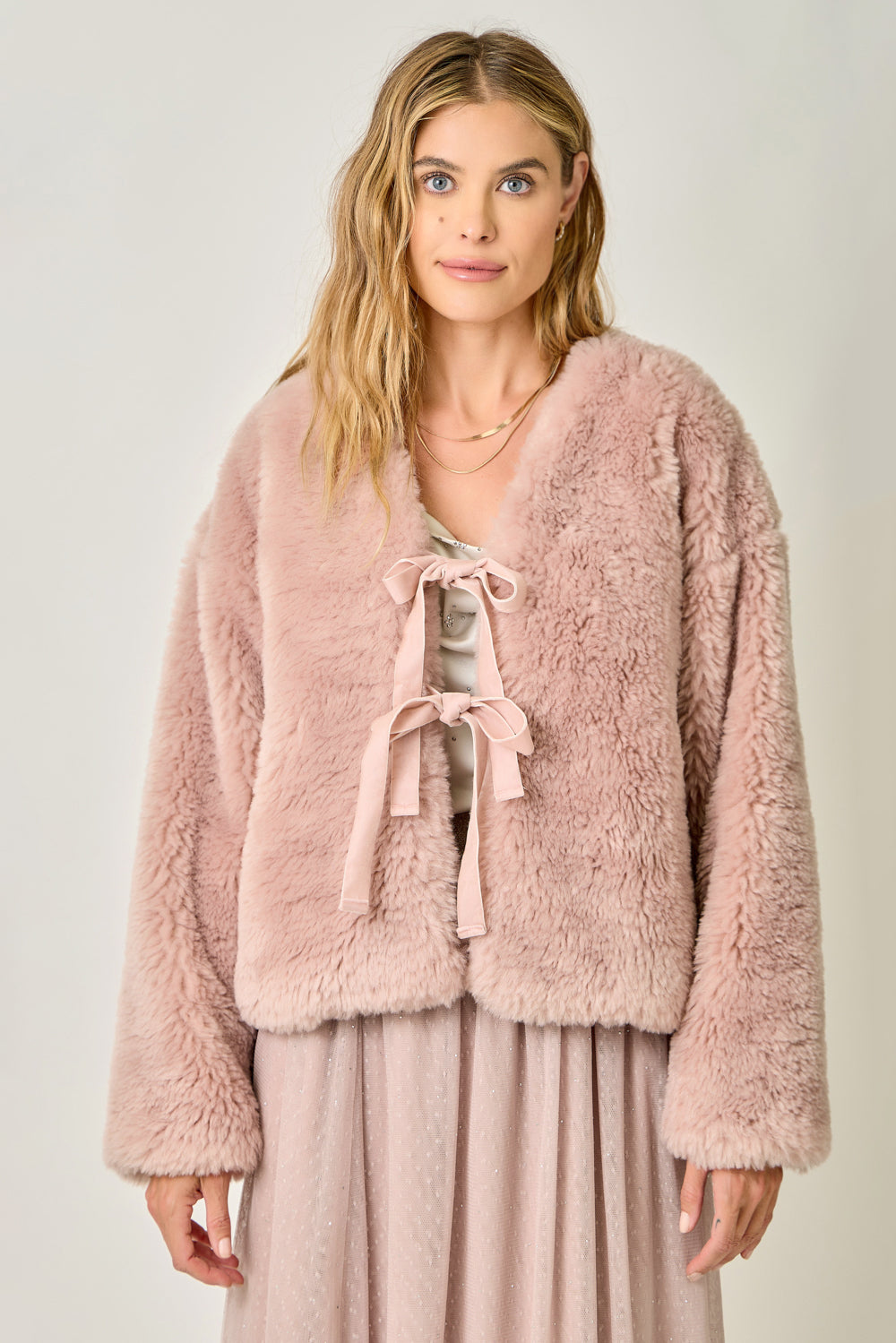 Mystree Winter Rose Bow Tie Fur Jacket