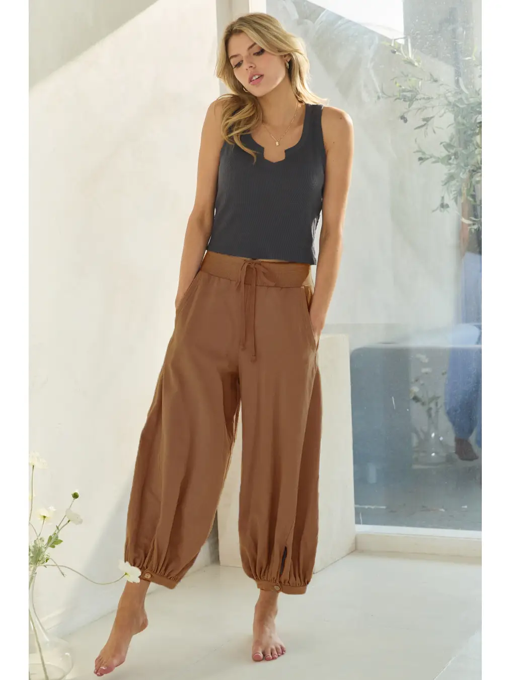 Acid Washed Capri Bubble Pants